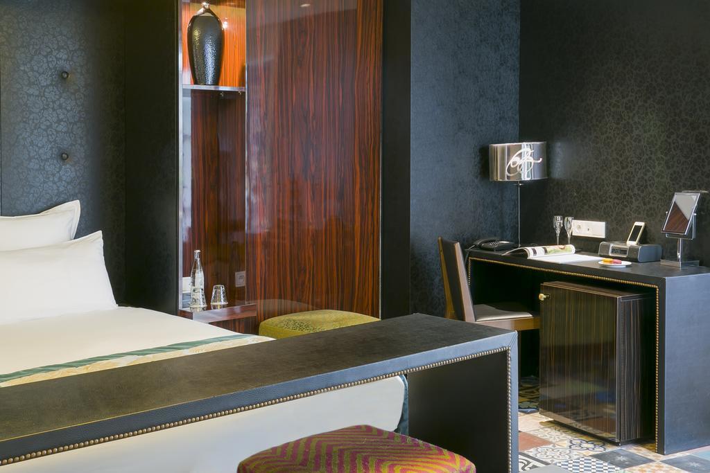 Hotel Le Bellechasse Saint-Germain Paris Exterior photo